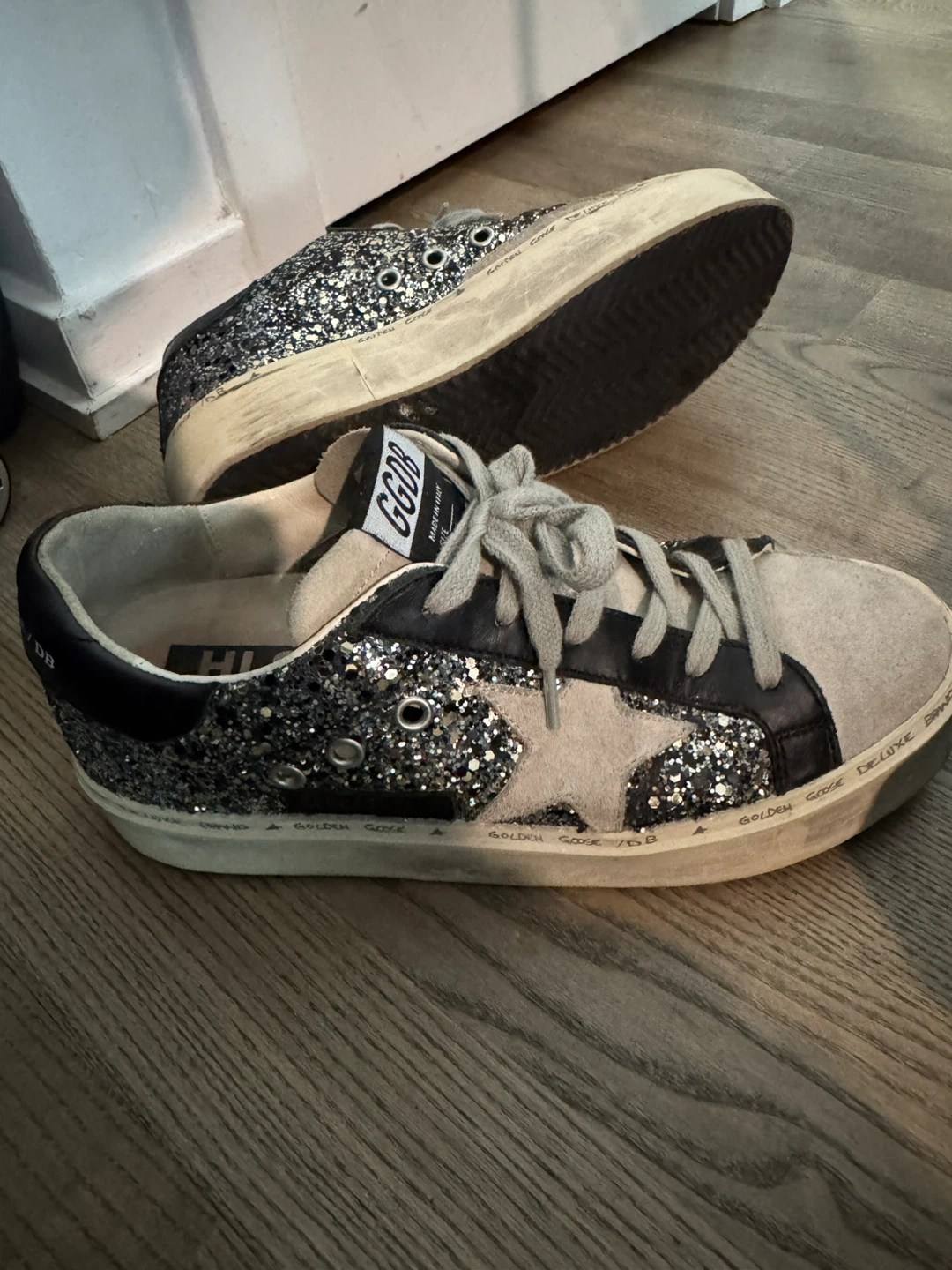 Golden Goose Deluxe Brand Glitter Sneakers - photo 3