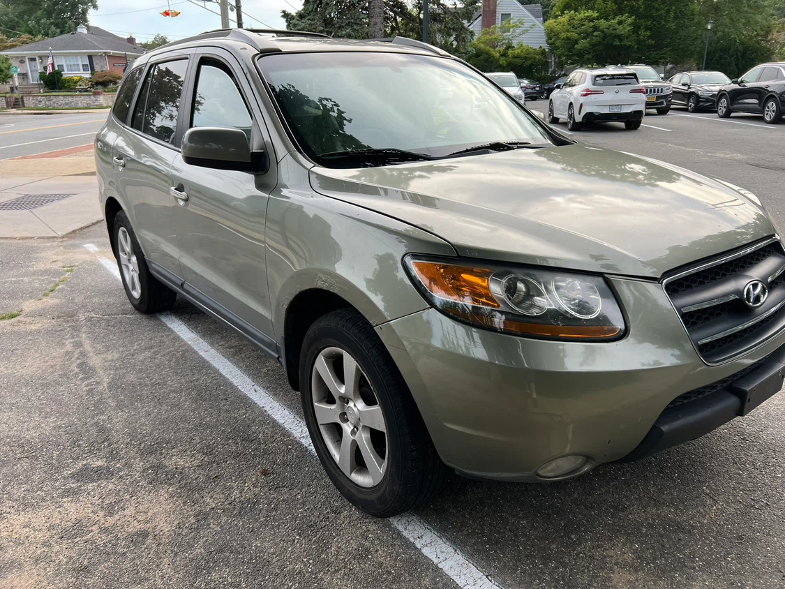 2009 Hyundai Santa Fe Limited edition 1 Owner! - photo 4