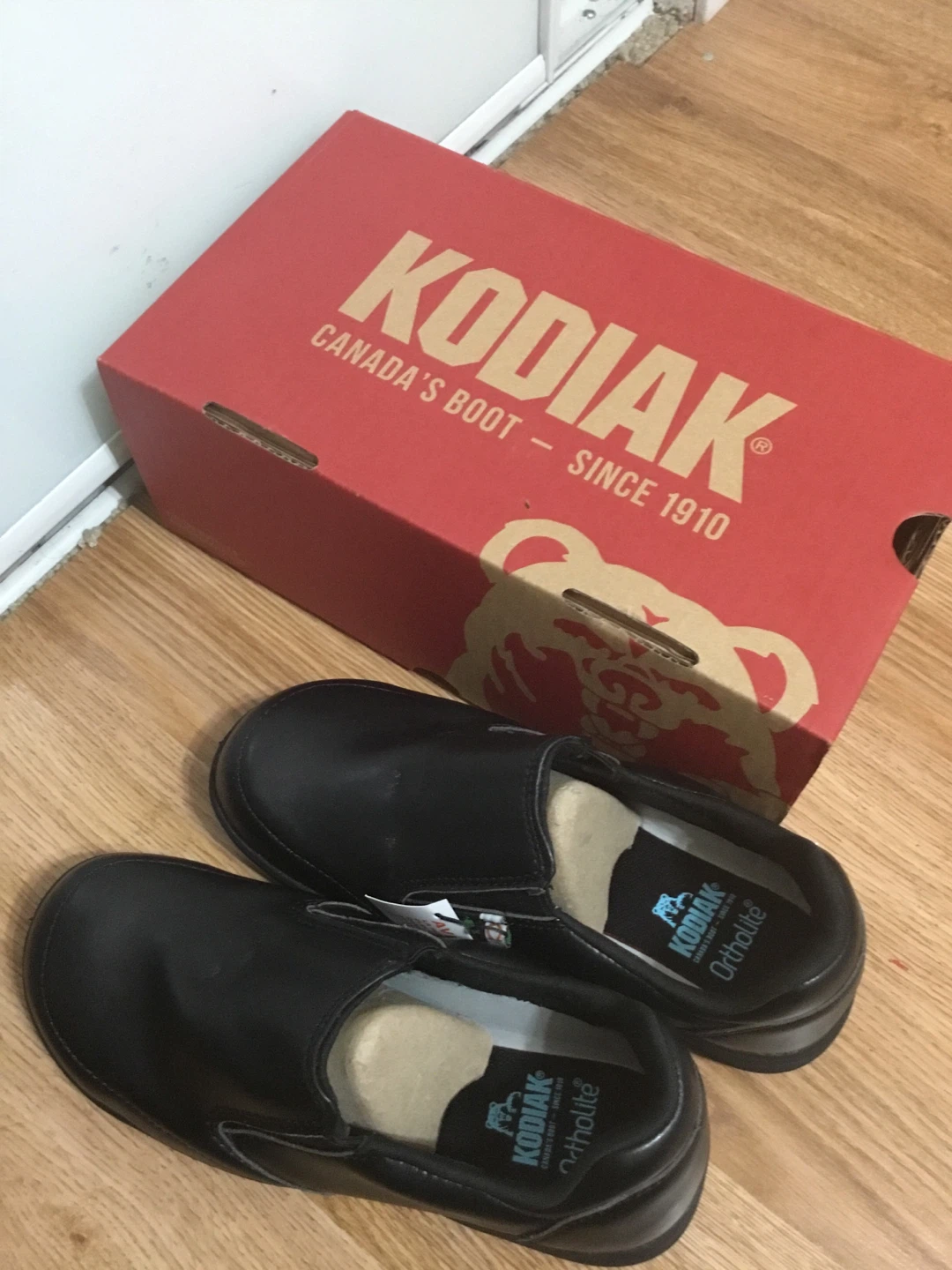 Women's Safety Shoes - Black, Size 6.5