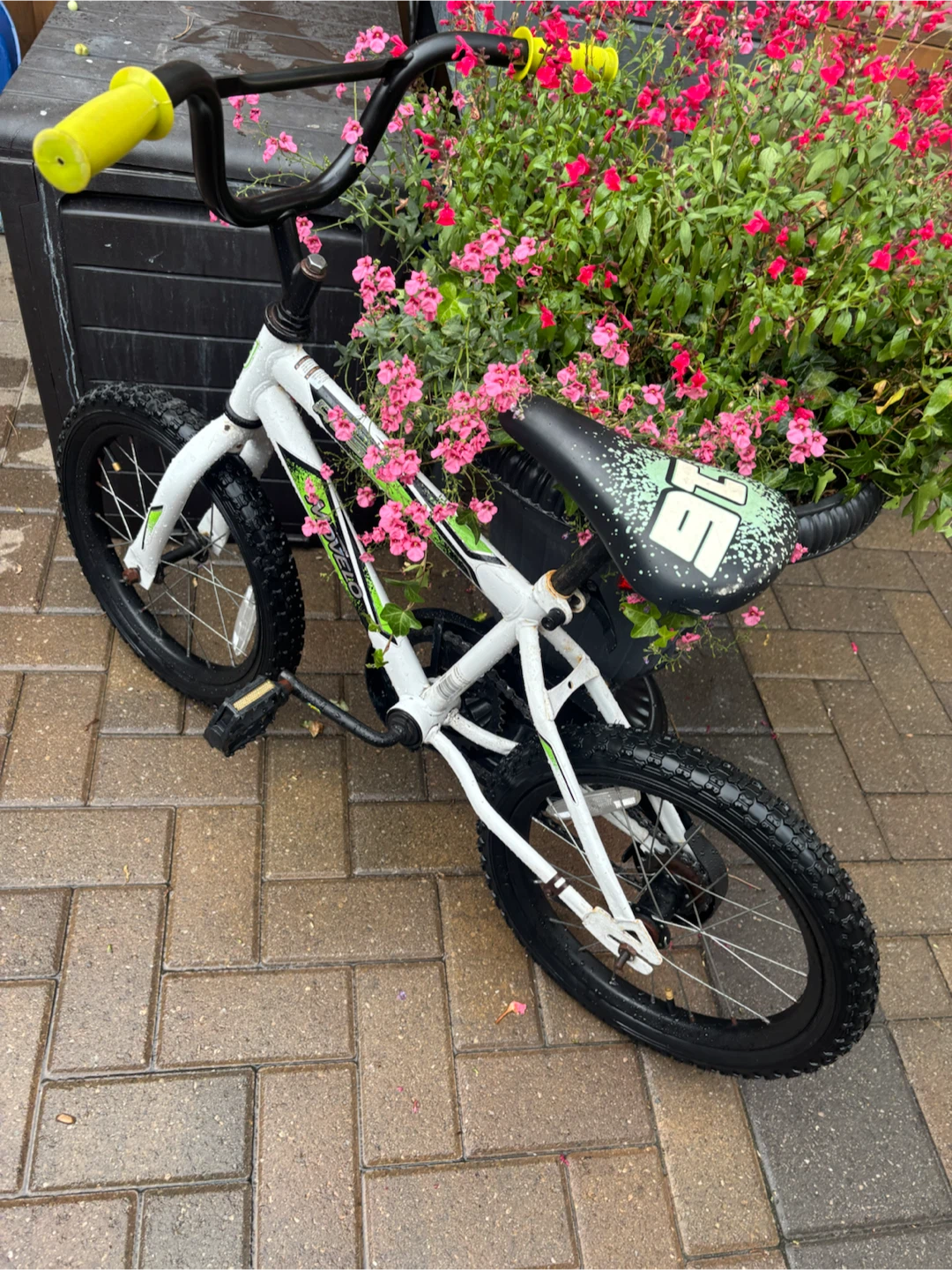 Movelo Rush 16 inch Kids Bike - photo 3