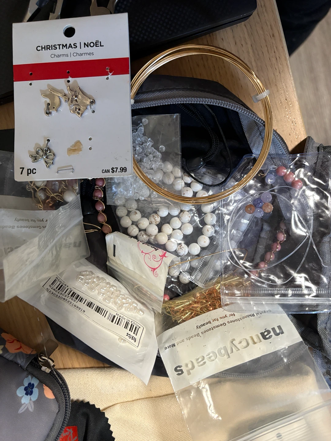 Jewellery Making Craft Kit with Tools and Beads - photo 2
