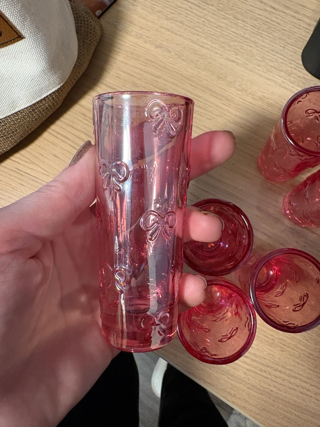 Set of 6 Pink Glass Shot Glasses with Bow Pattern - photo 3