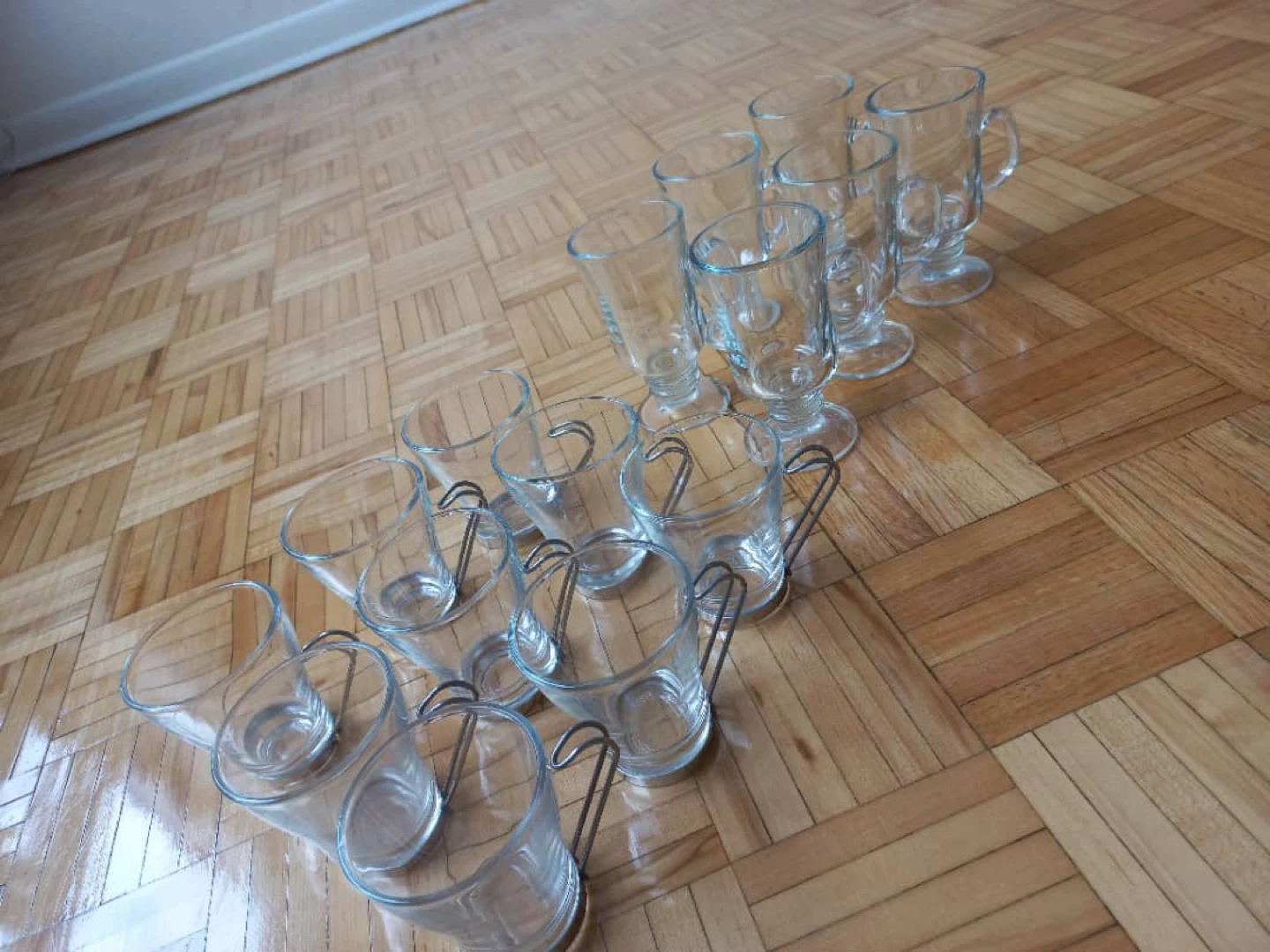 Set of 18 Glass Mugs - photo 2