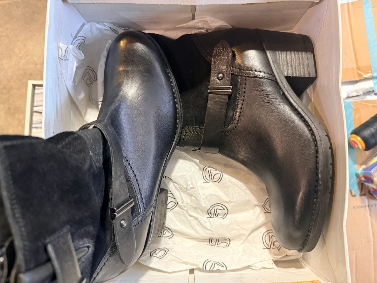 Mojita Sorbet Black Ankle Boots Size 8M - photo 3