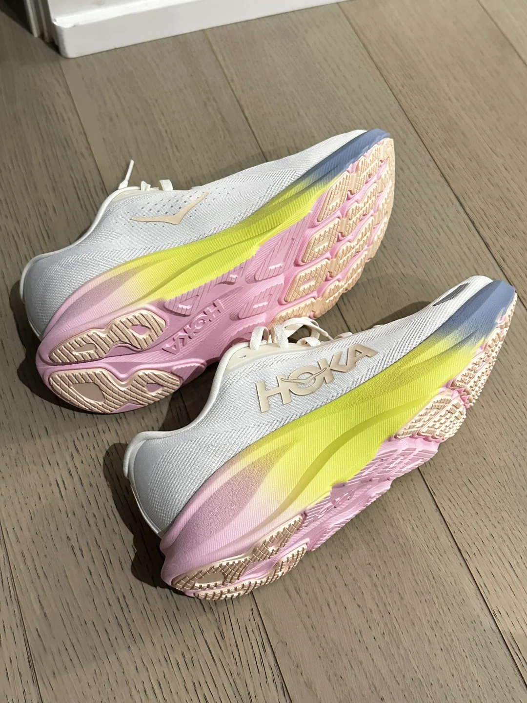 Hoka Rincon 5 Women's Running Shoes Size 7.5B - photo 4