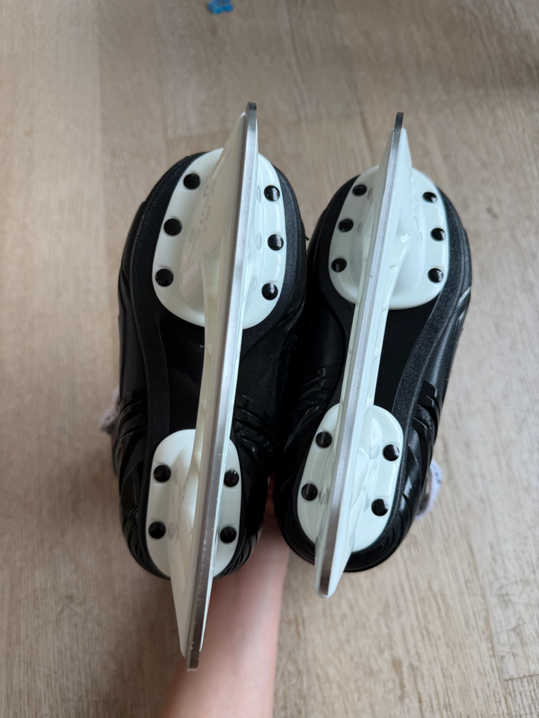 Bauer Vapor X250 (Size Y9) Youth Hockey Skate - photo 5