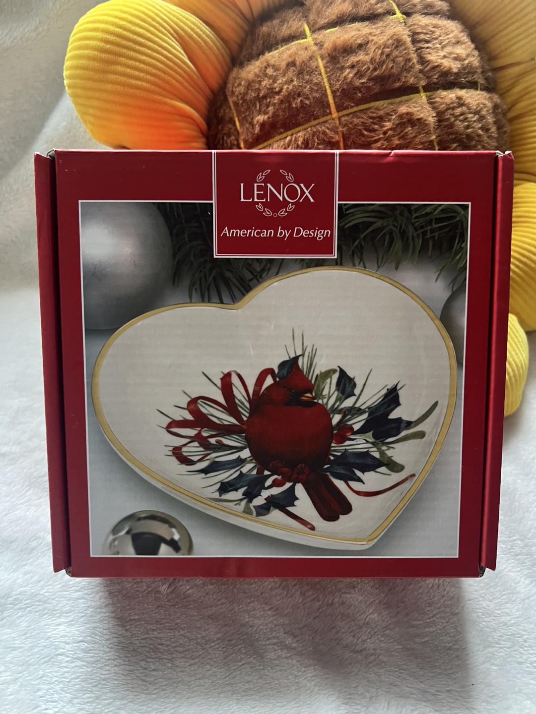 Lenox Winter Greetings Heart Candy Dish - photo 2