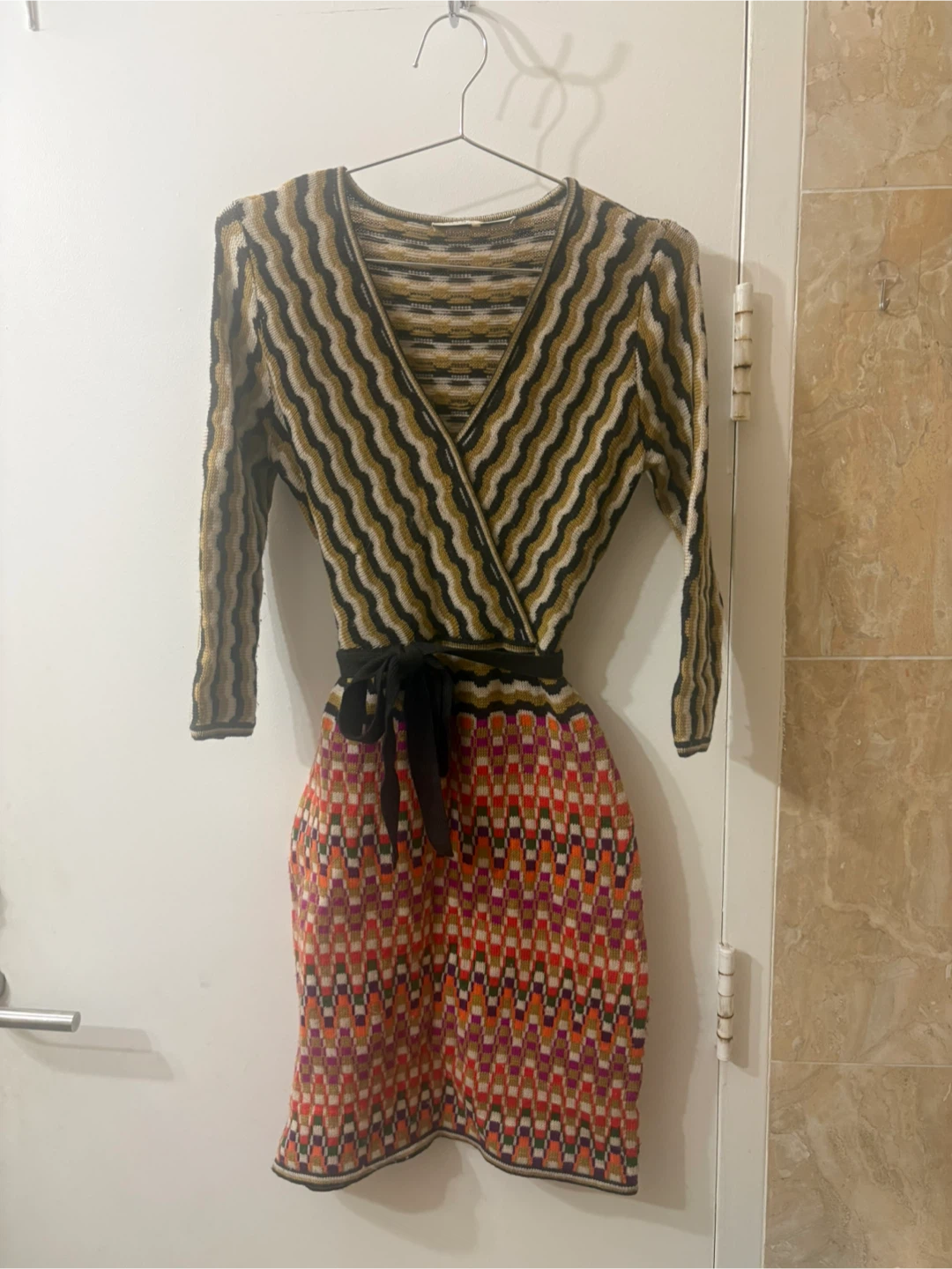 Trina Turk Merino Wool Sweater  Wrap Size S Small