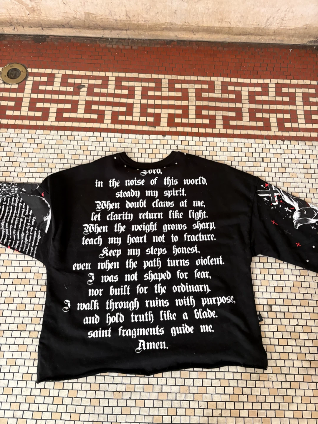 Gothic Chaos Saint Fragments Graphic Sweatshirt - photo 2