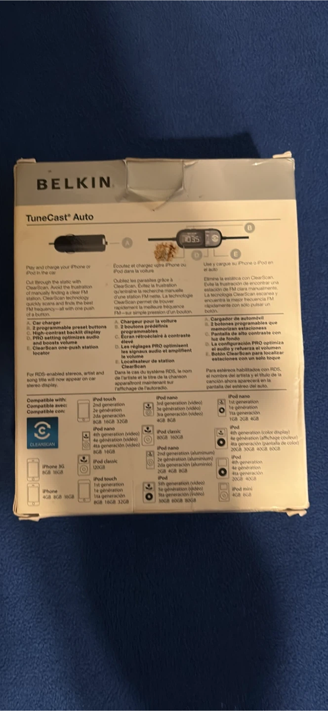 Belkin TuneCast Auto FM Transmitter - photo 2