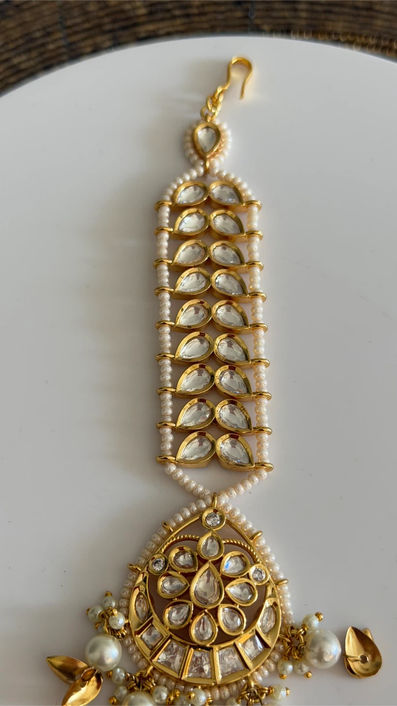 Traditional Kundan Maang Tikka - photo 2