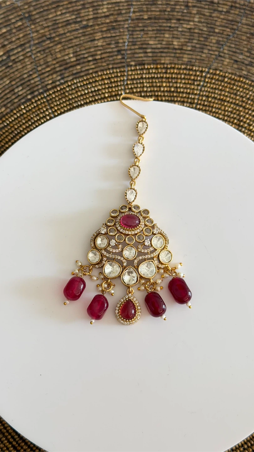 Traditional Kundan Maang Tikka with Red Beads