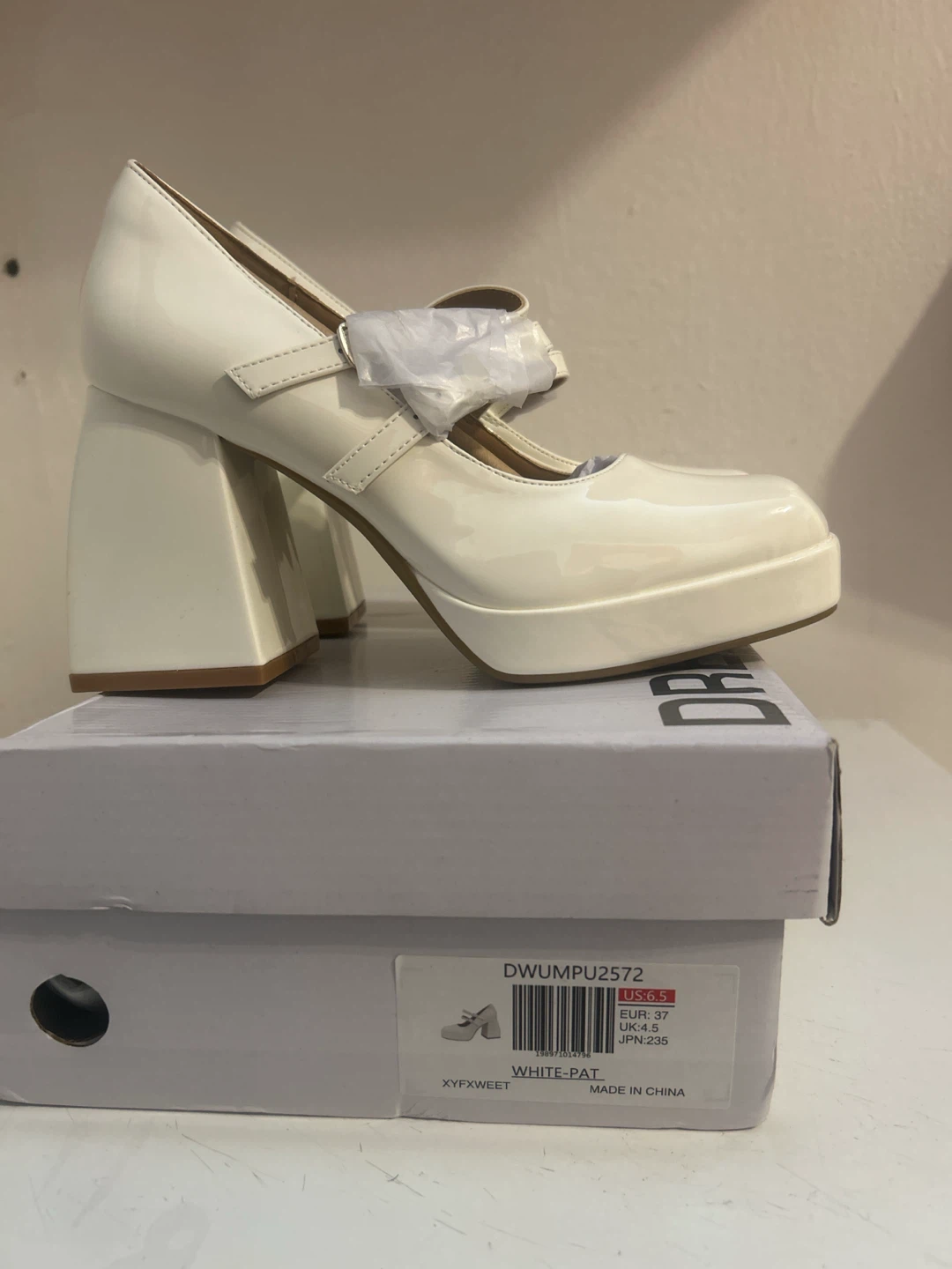 Dream Pairs White Platform Mary Jane Heels