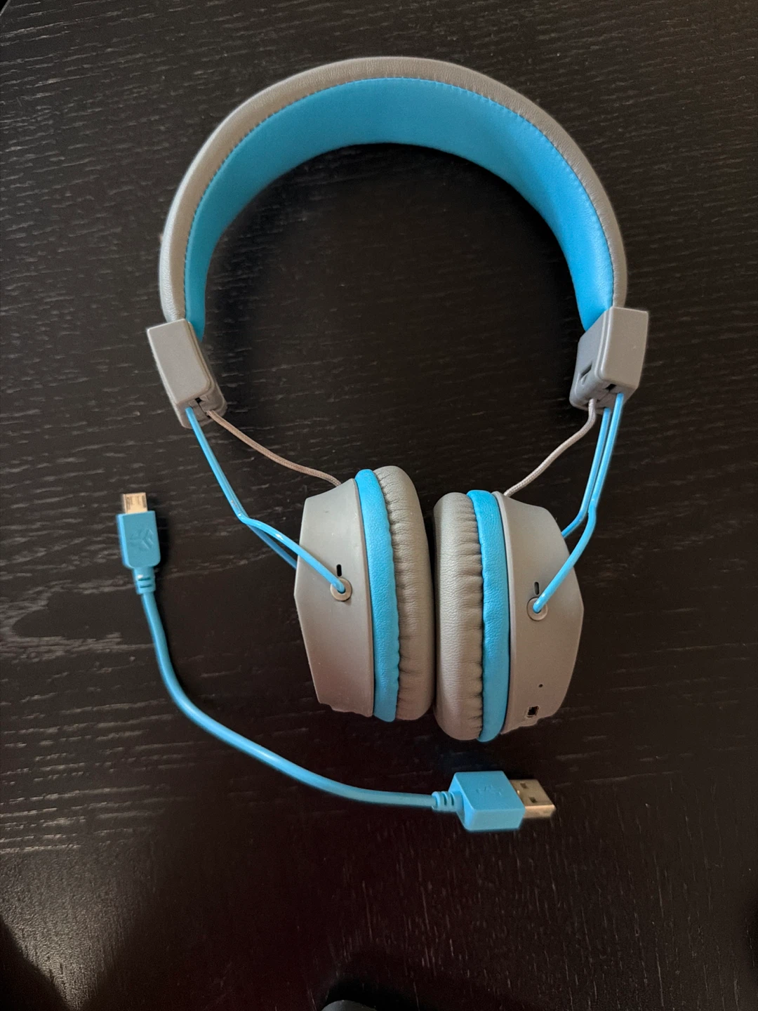 JLab wired on-ear headphones - photo 2