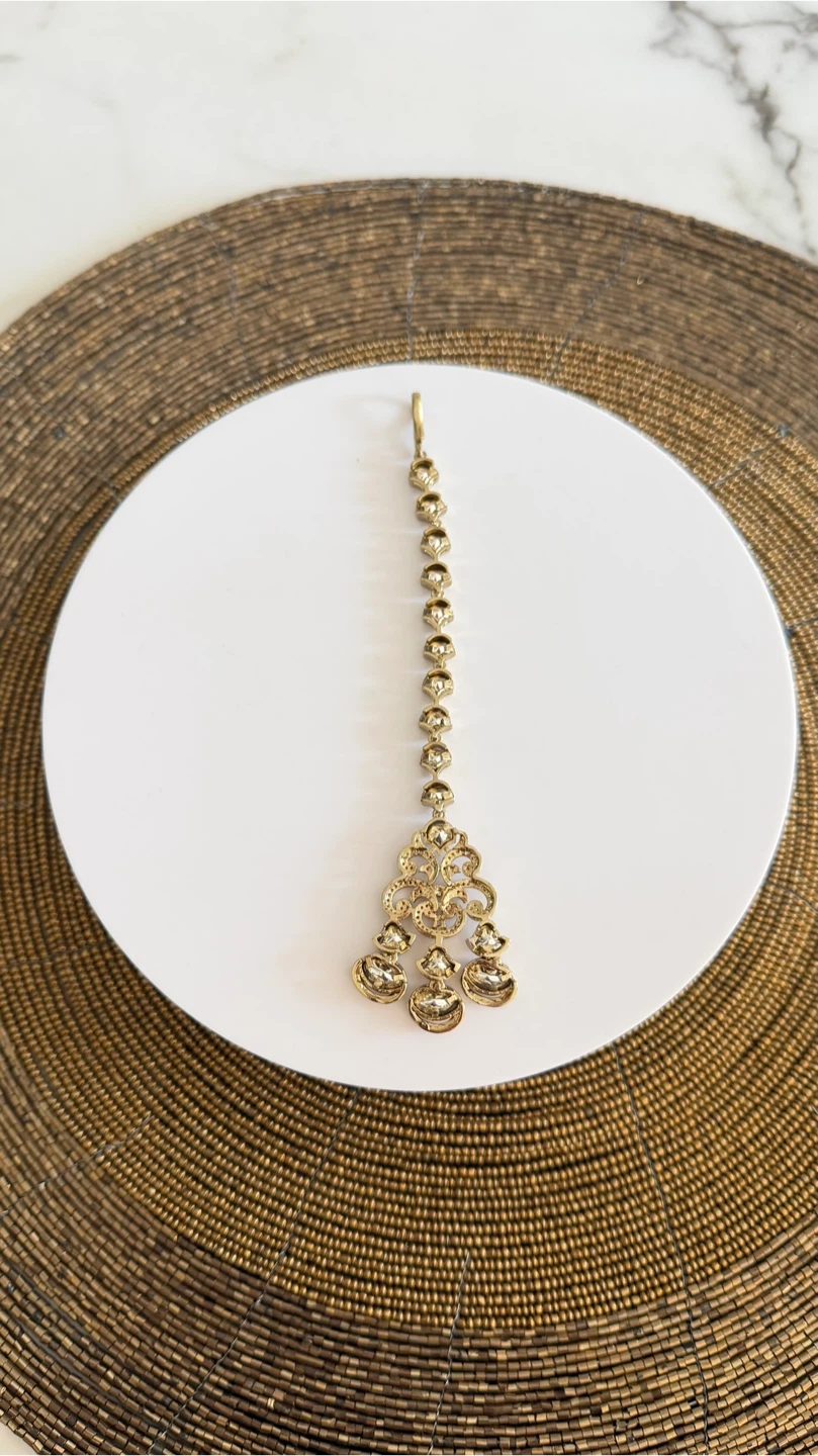 Gold-tone moissanite Maang Tikka Head Accessory - photo 4