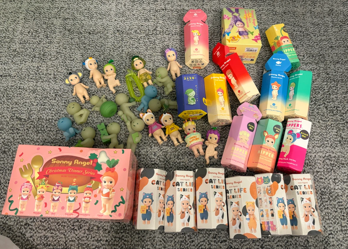 sonny angel and smiski at least 40+ in total