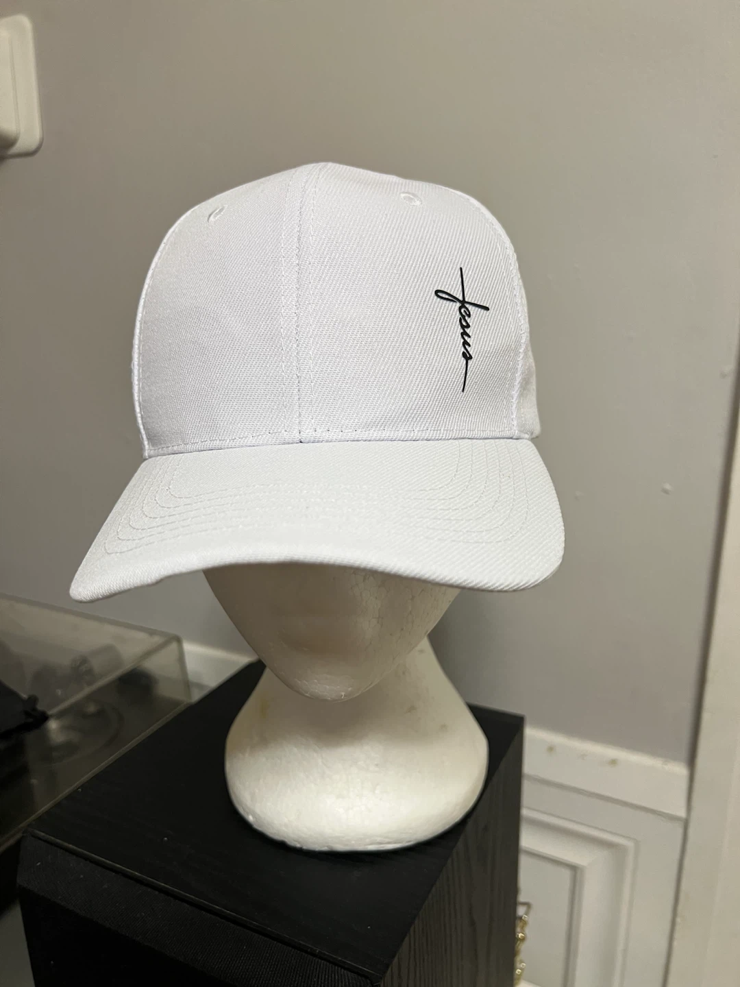 White Jesus Cross Baseball Cap - photo 2
