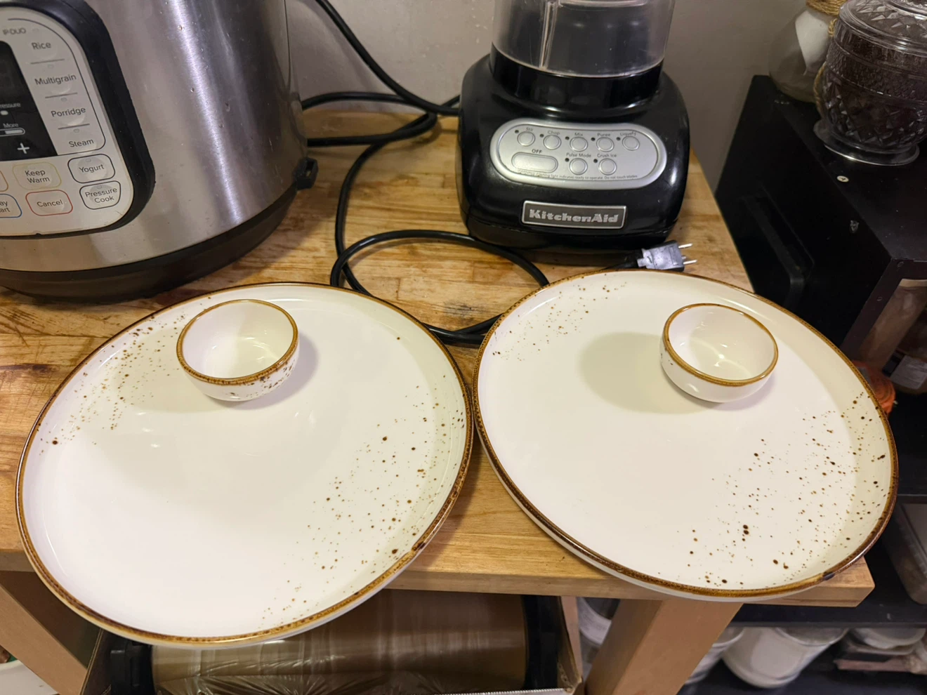 Terra by Kayali Speckled Serving Plates with Dip Bowls
