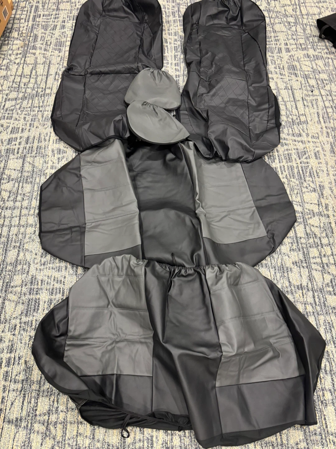 Black and Grey Car Seat Cover Set
