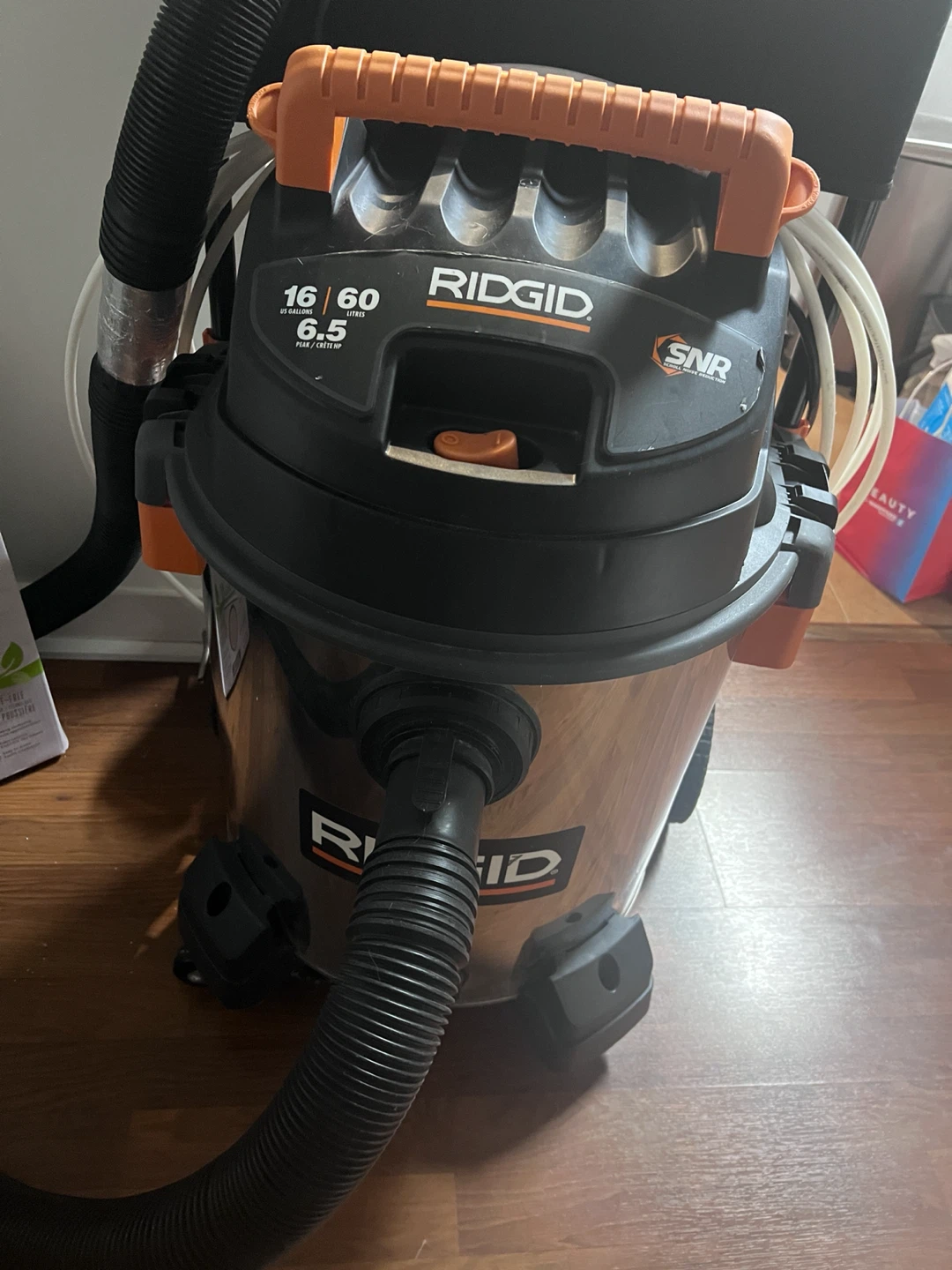 Ridgid 60 Litre Wet/Dry Shop Vacuum - photo 2