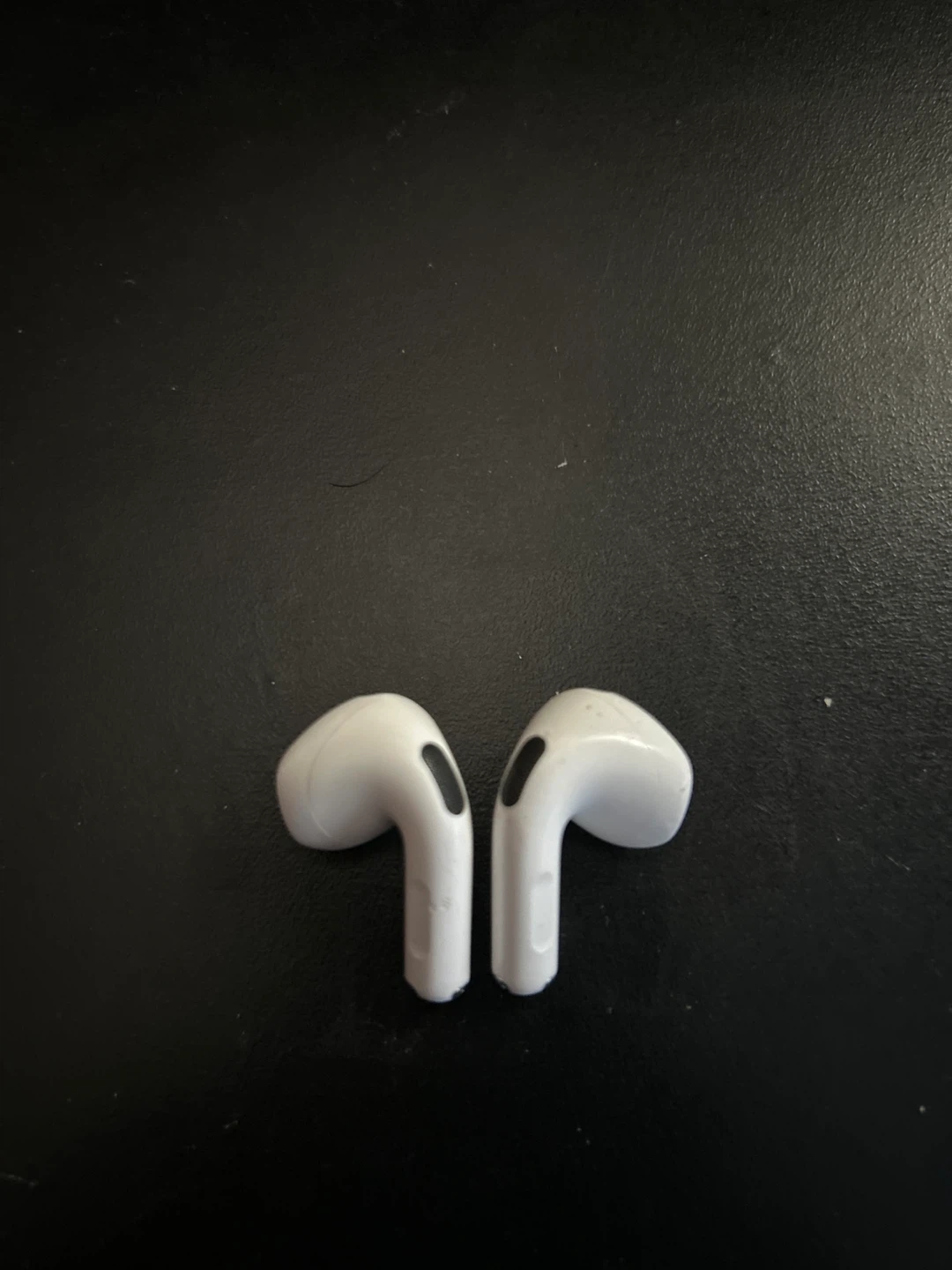 Apple AirPods 4th Generation (No Case) - photo 3