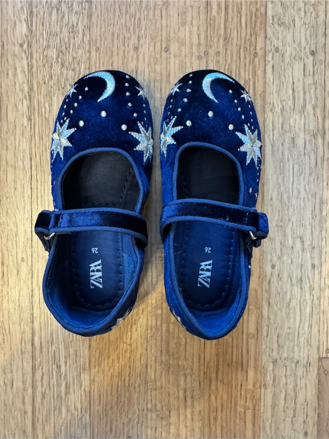 Zara Kids Velvet Flats - photo 3