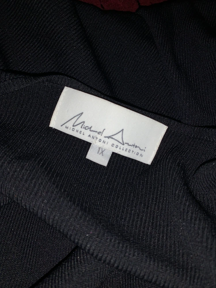 Michel Antoni Collection Black V-Neck Top - photo 2