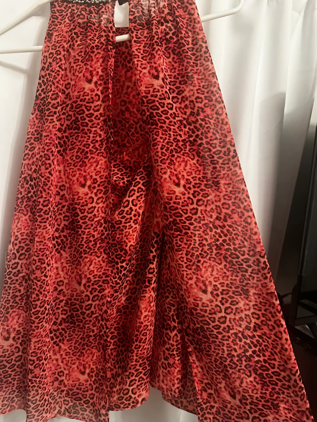 Jennifer Lopez Leopard Print Embellished Tank Top - photo 5