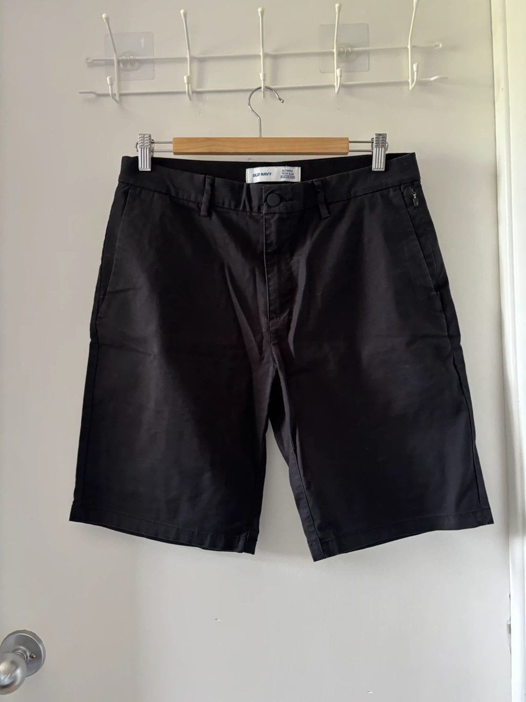 Old Navy Ultimate Tech Slim Shorts