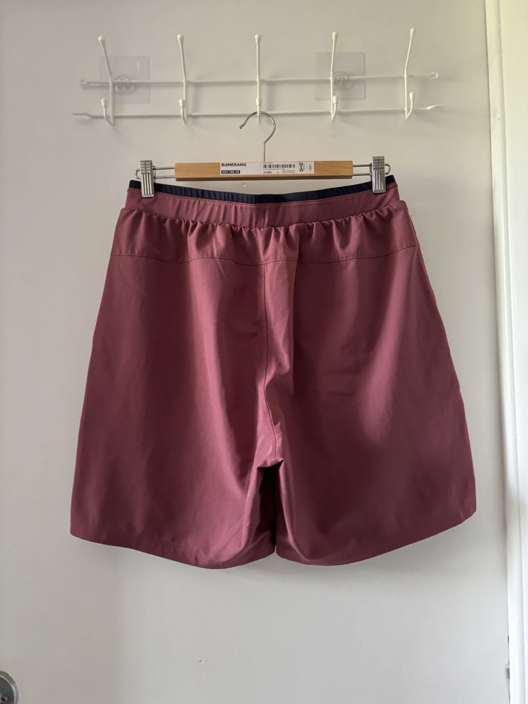 Fabletics athletic shorts - photo 2