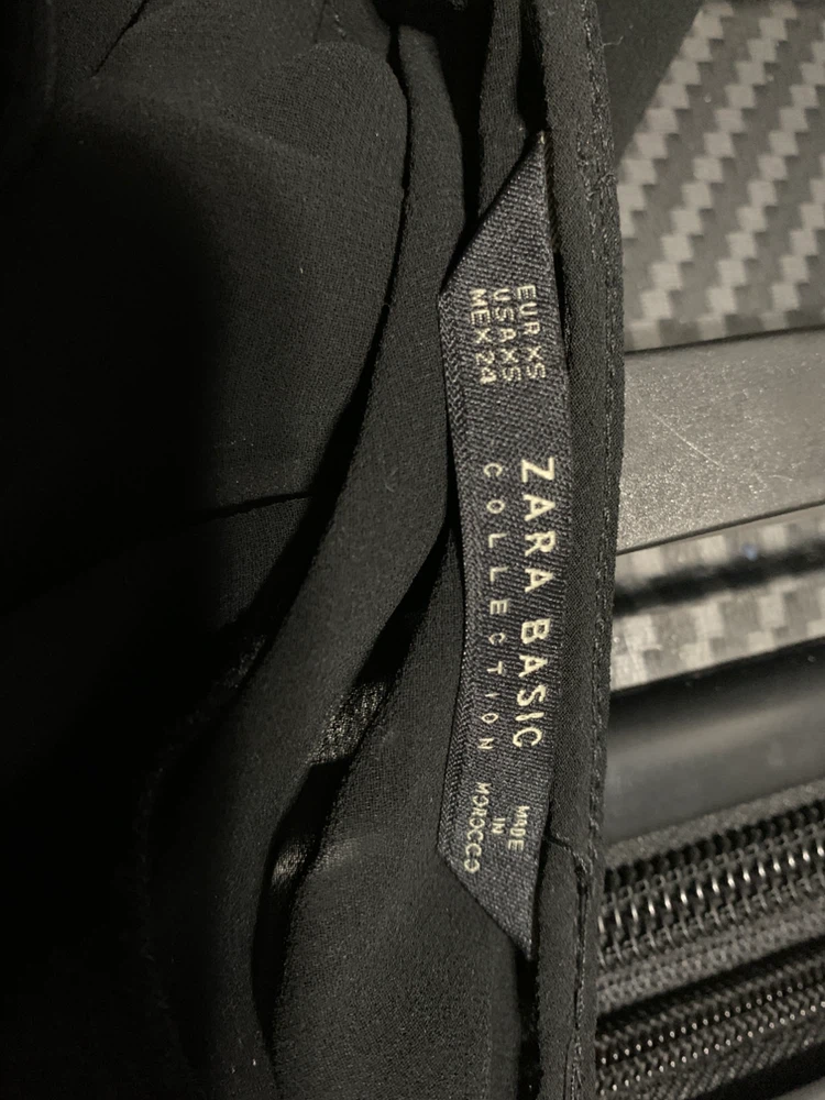 Zara Basic Black Blouse XS - photo 3
