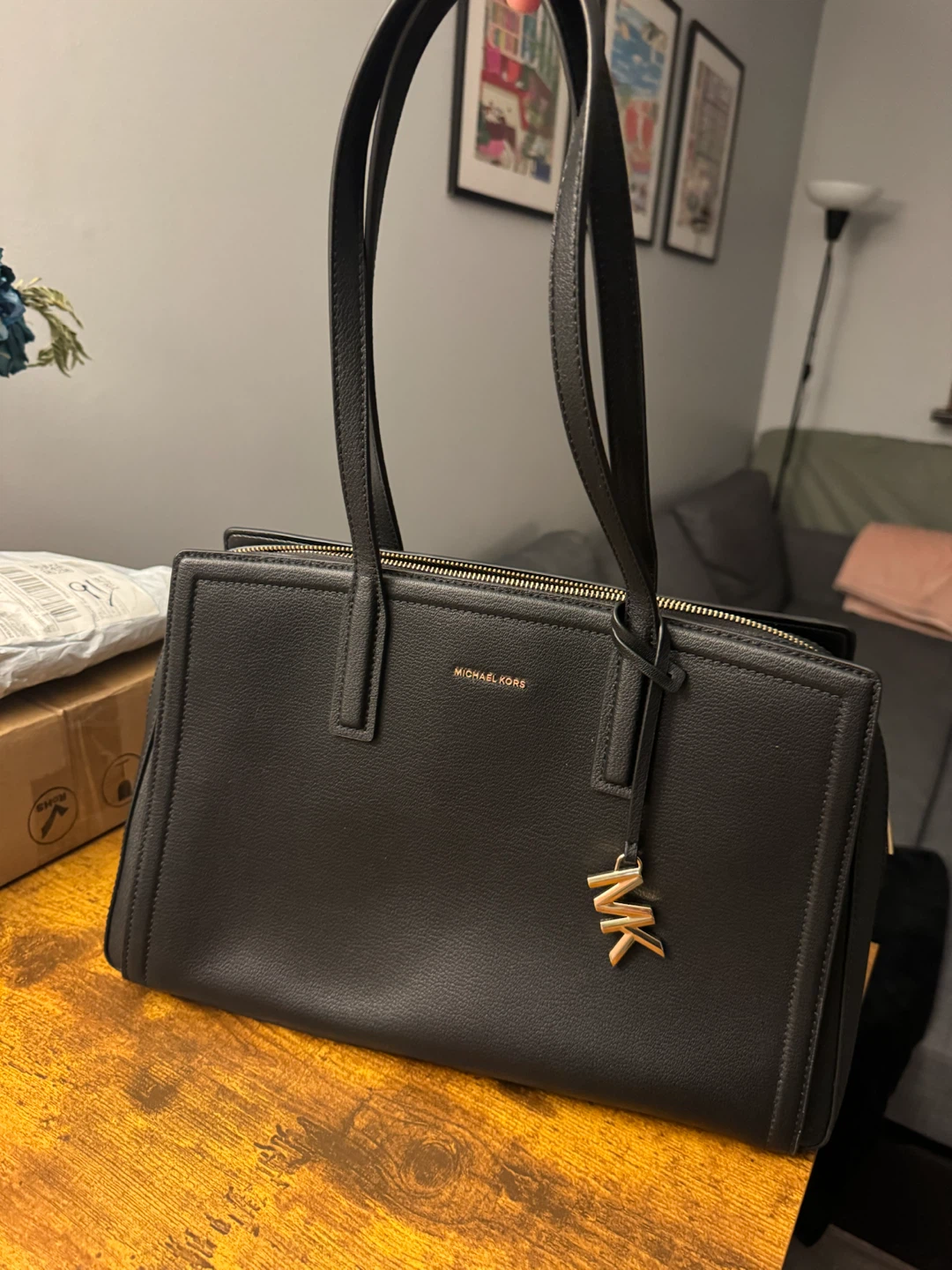 Michael Kors Black Tote Bag - photo 3