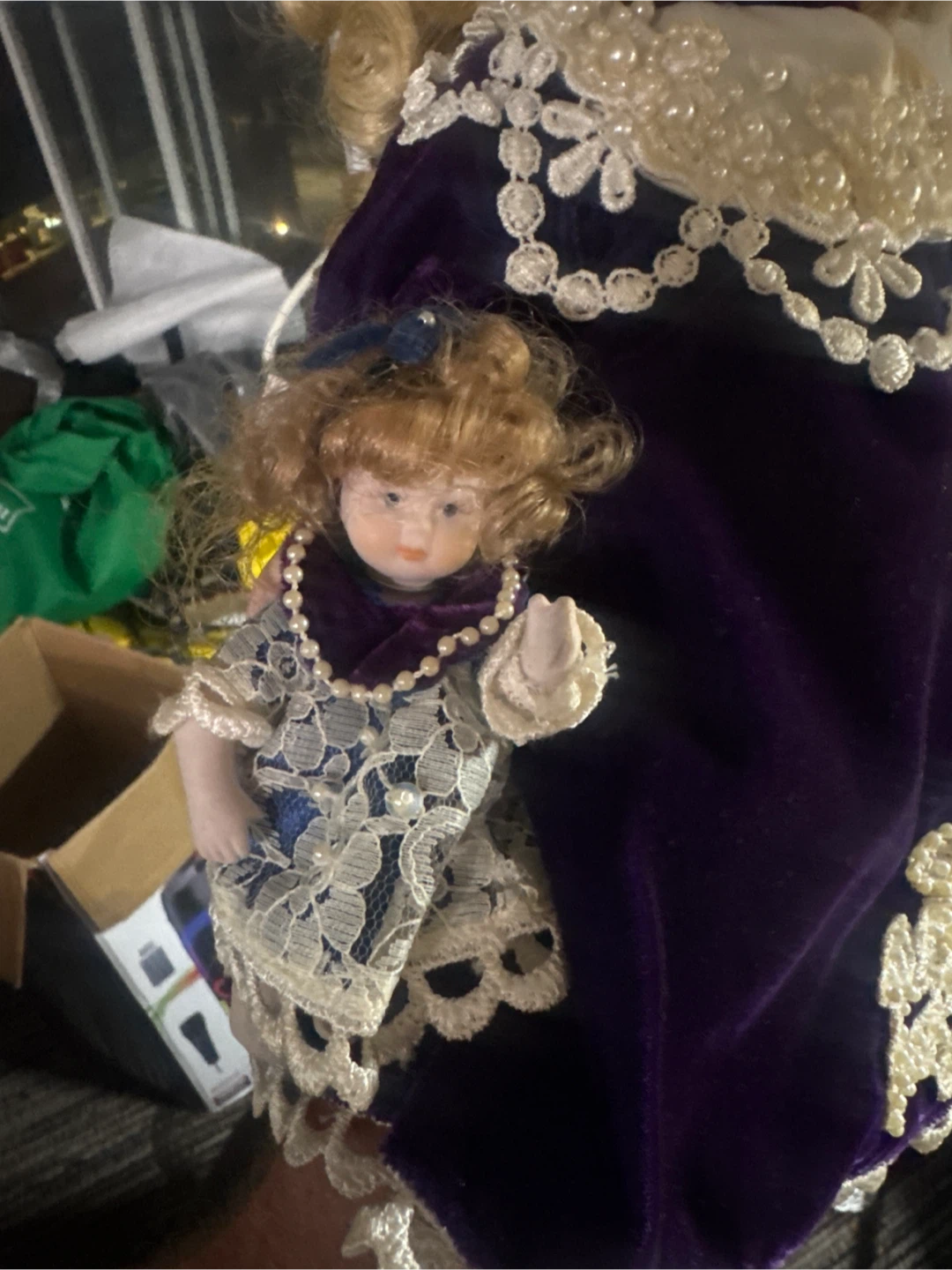 Camellia Garden Porcelain Doll with Mini Doll - photo 2