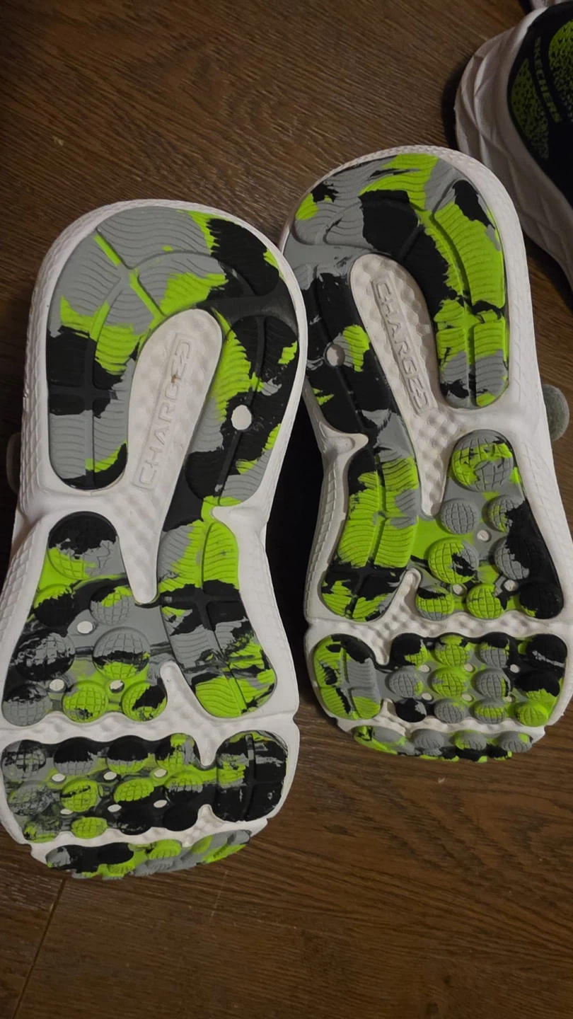 Under Armour Youth Sneakers Size 3Y - photo 3
