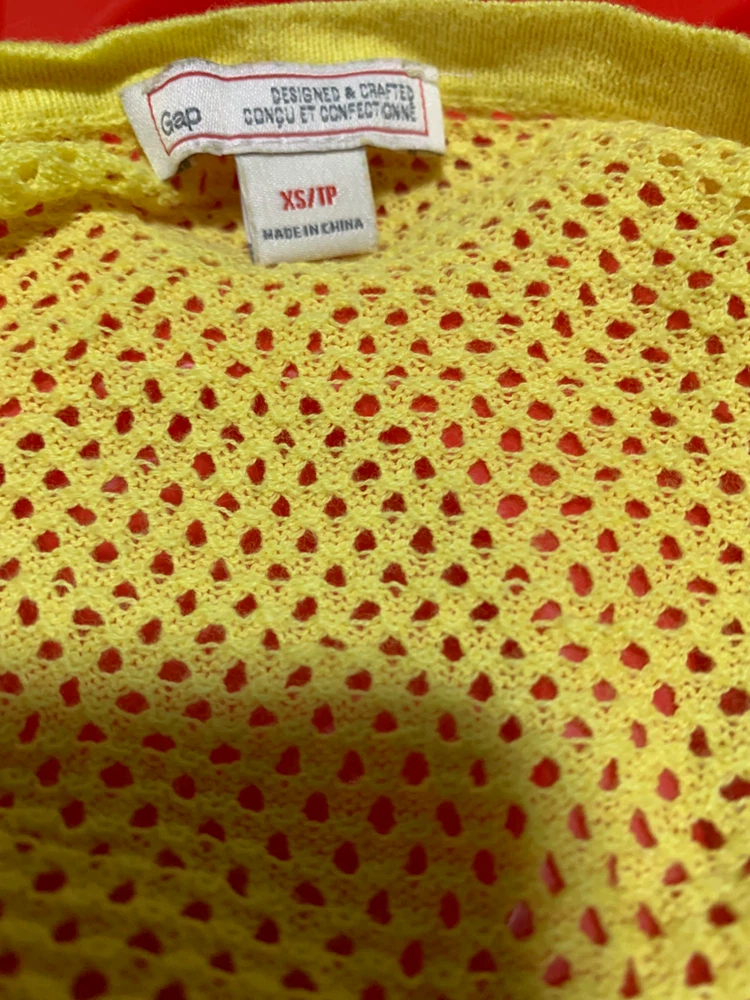 Gap Neon Yellow Mesh V-Neck Sweater - photo 3