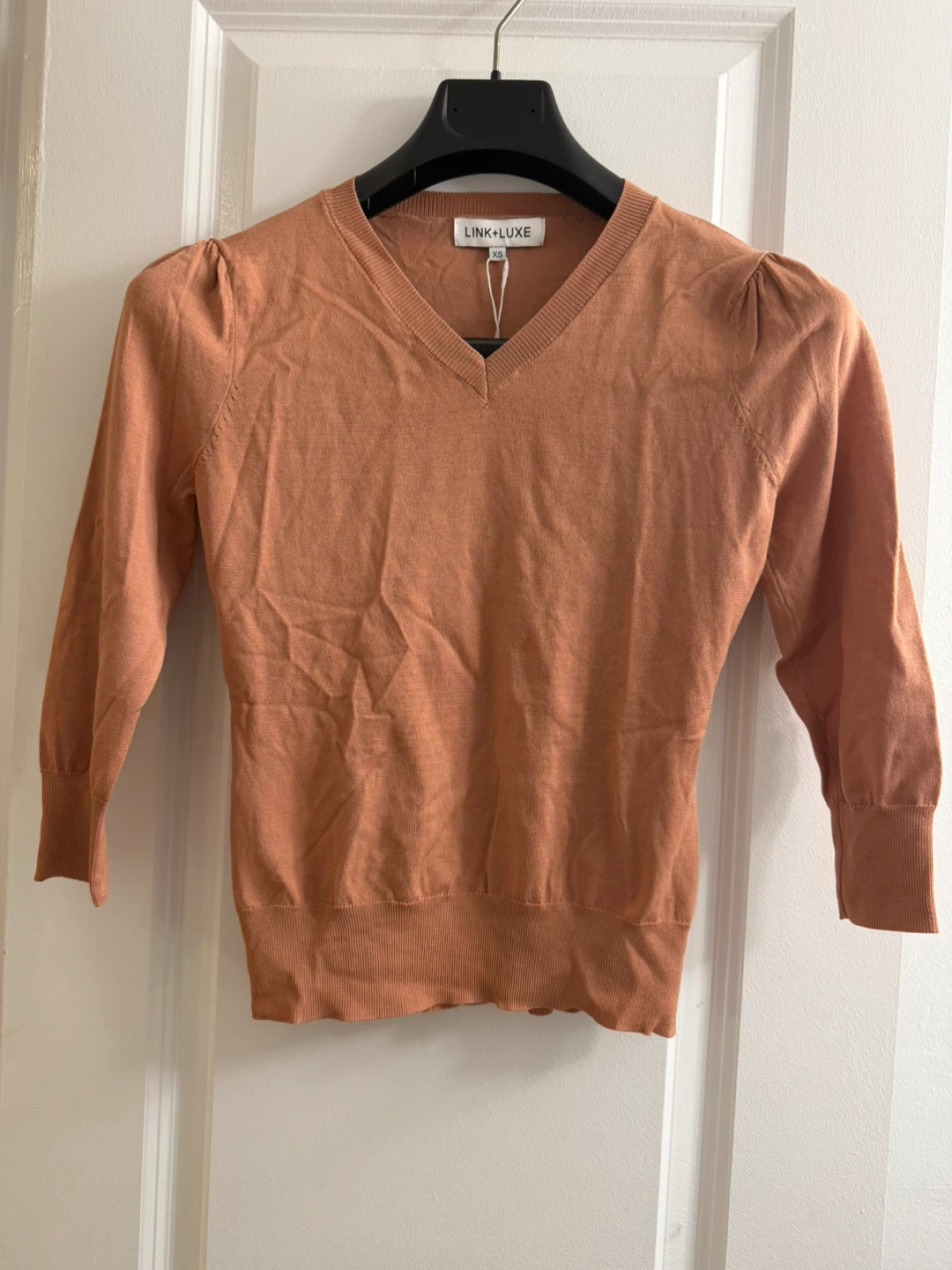 Link & Luxe Salmon V-neck Knit Top