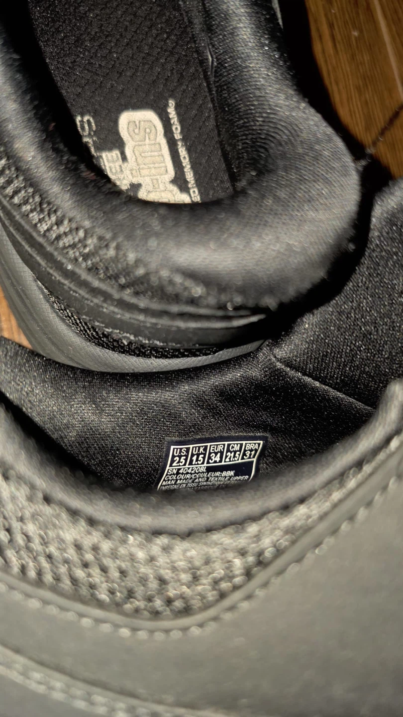 Skechers Memory Foam Sneakers Black Size 2.5 - photo 2