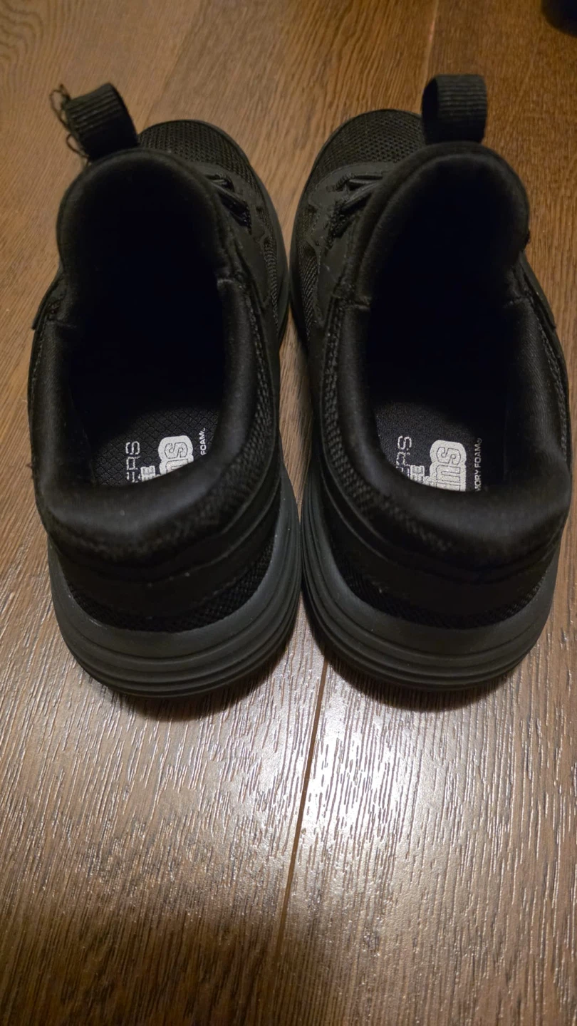 Skechers Memory Foam Sneakers Black Size 2.5 - photo 3