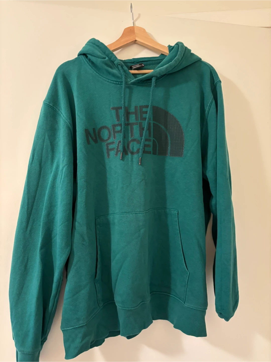 The North Face Men's Hoodie - Green