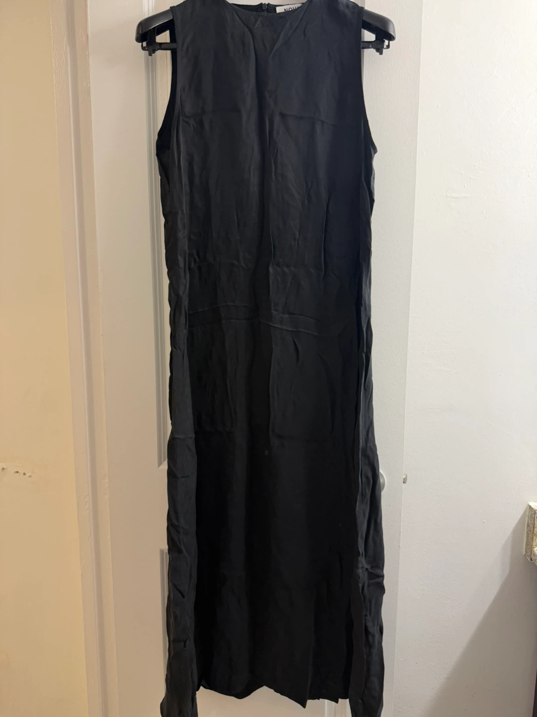 Nova black sleeveless dress
