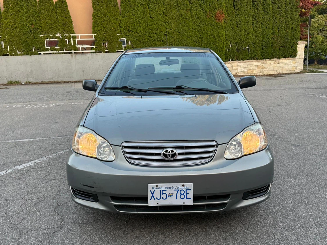 2004 Toyota Corolla - photo 5