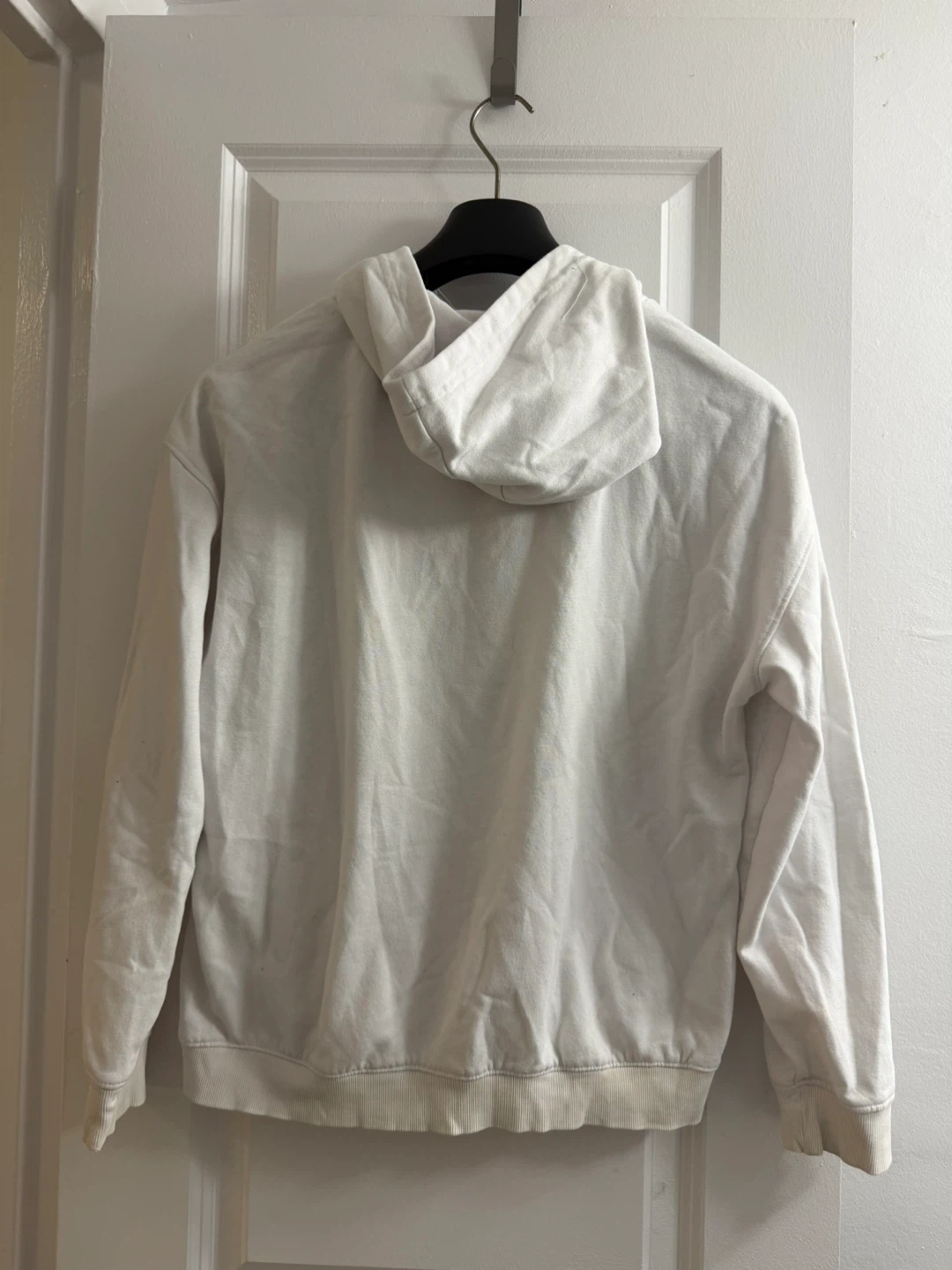 Looney Tunes White Graphic Hoodie - photo 3