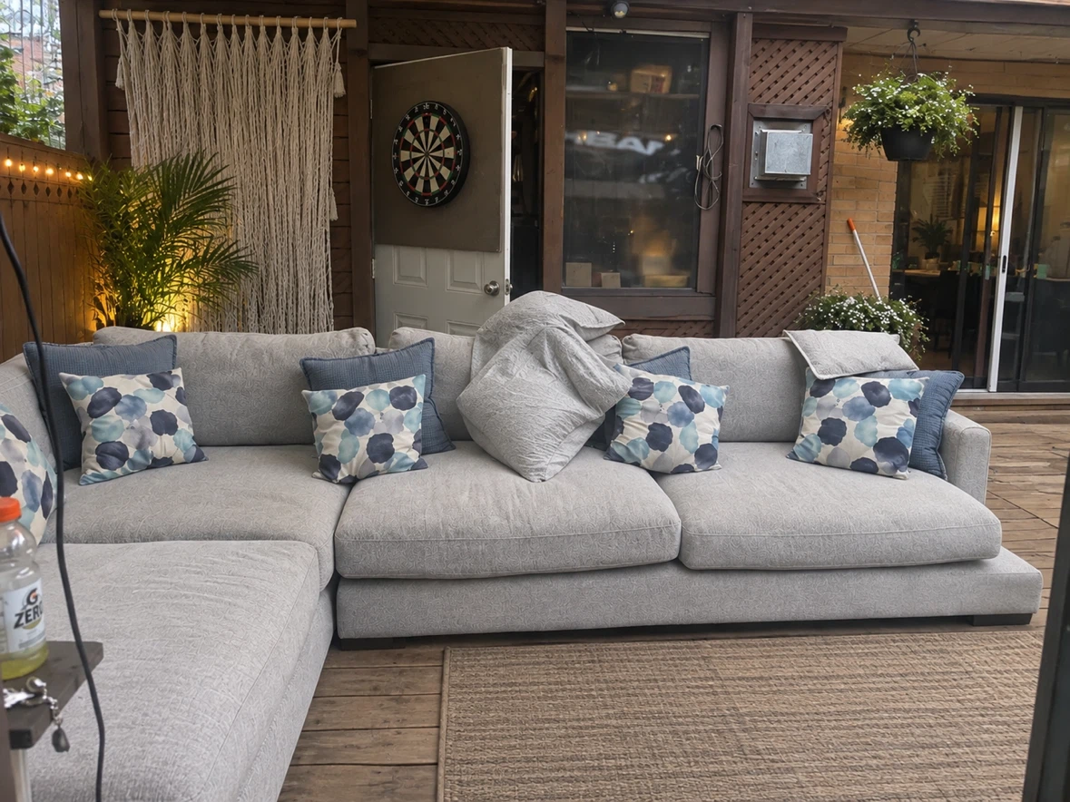 Sectional Couch