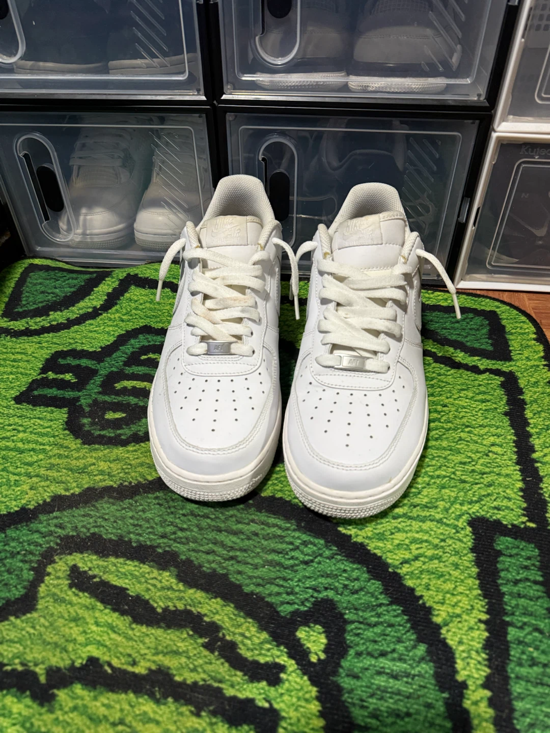 Nike Air Force 1 White Size 10.5