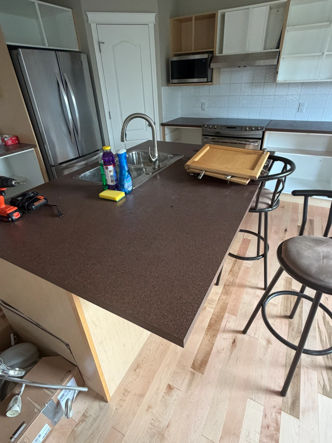 Complete Kitchen Cabinet and Countertop Set - photo 3
