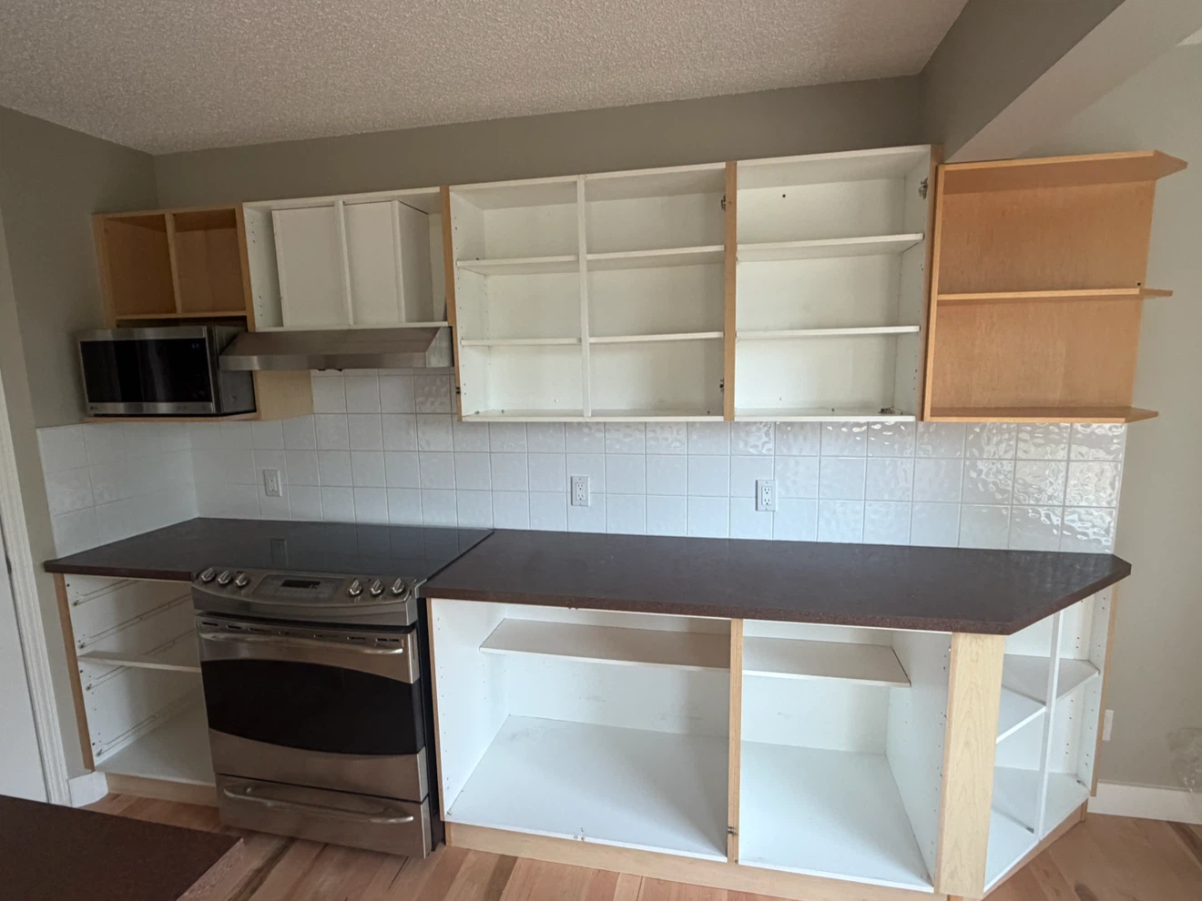 Complete Kitchen Cabinet and Countertop Set - photo 5