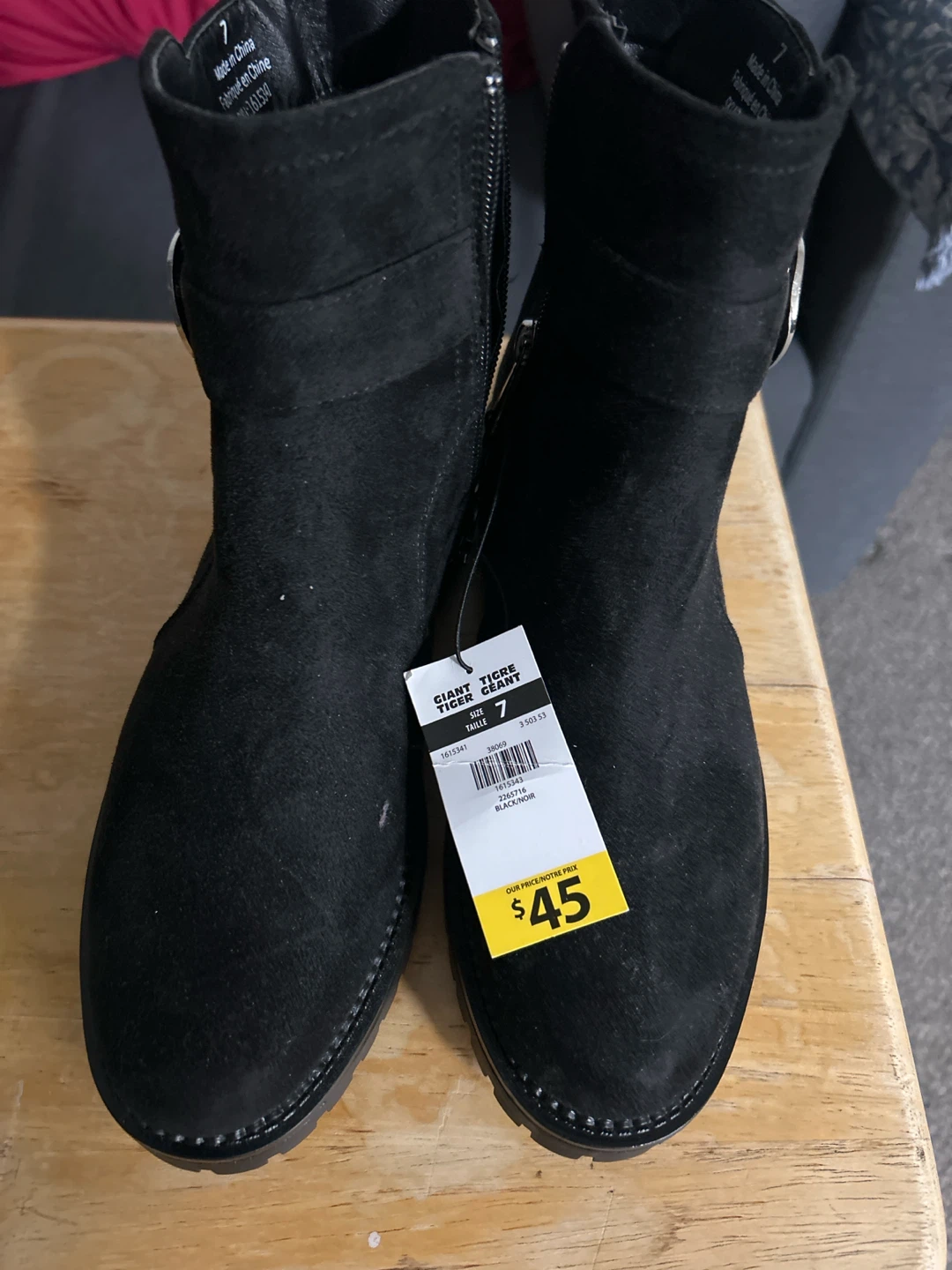 Giant Tiger Black Ankle Boots Size 7