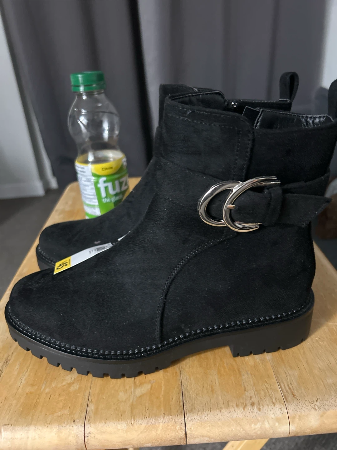 Giant Tiger Black Ankle Boots Size 7 - photo 2