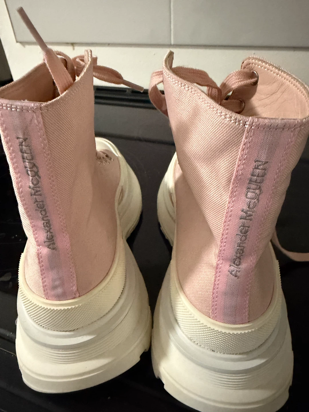 Alexander McQueen Pink High-Top Sneakers - photo 2