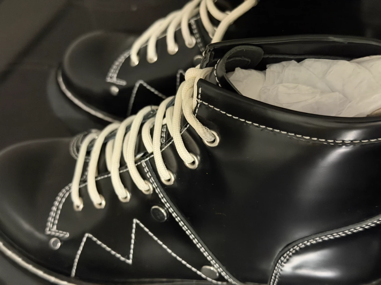 Alexander McQueen Black Boots - photo 4